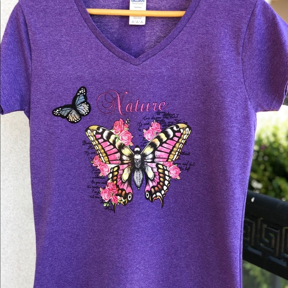 Summer Butterfly Hand designed T-shirt - Picture 2 of 7